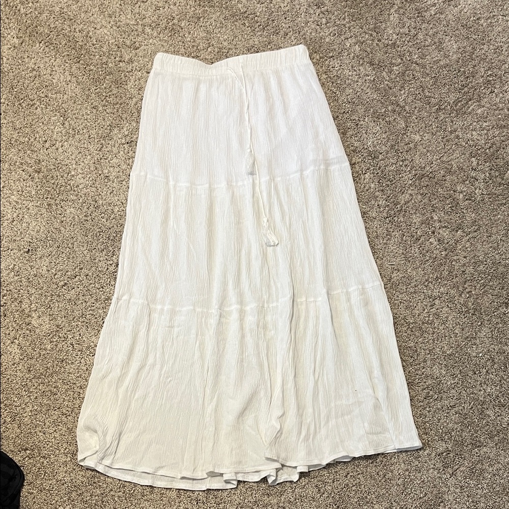 Fashion Nova White Maxi Skirt